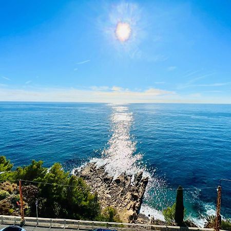 Suite Sunset 21 - Fronte Mare Сан Ремо Екстериор снимка