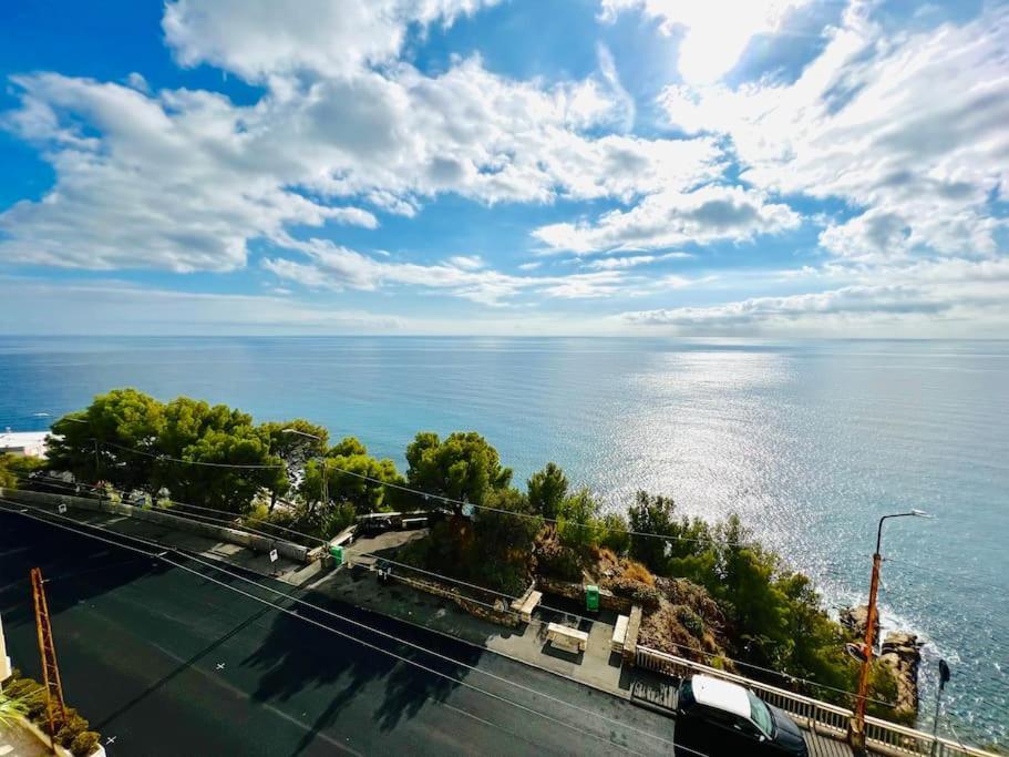 Suite Sunset 21 - Fronte Mare Сан Ремо Екстериор снимка