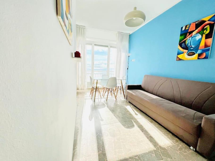 Suite Sunset 21 - Fronte Mare Сан Ремо Екстериор снимка